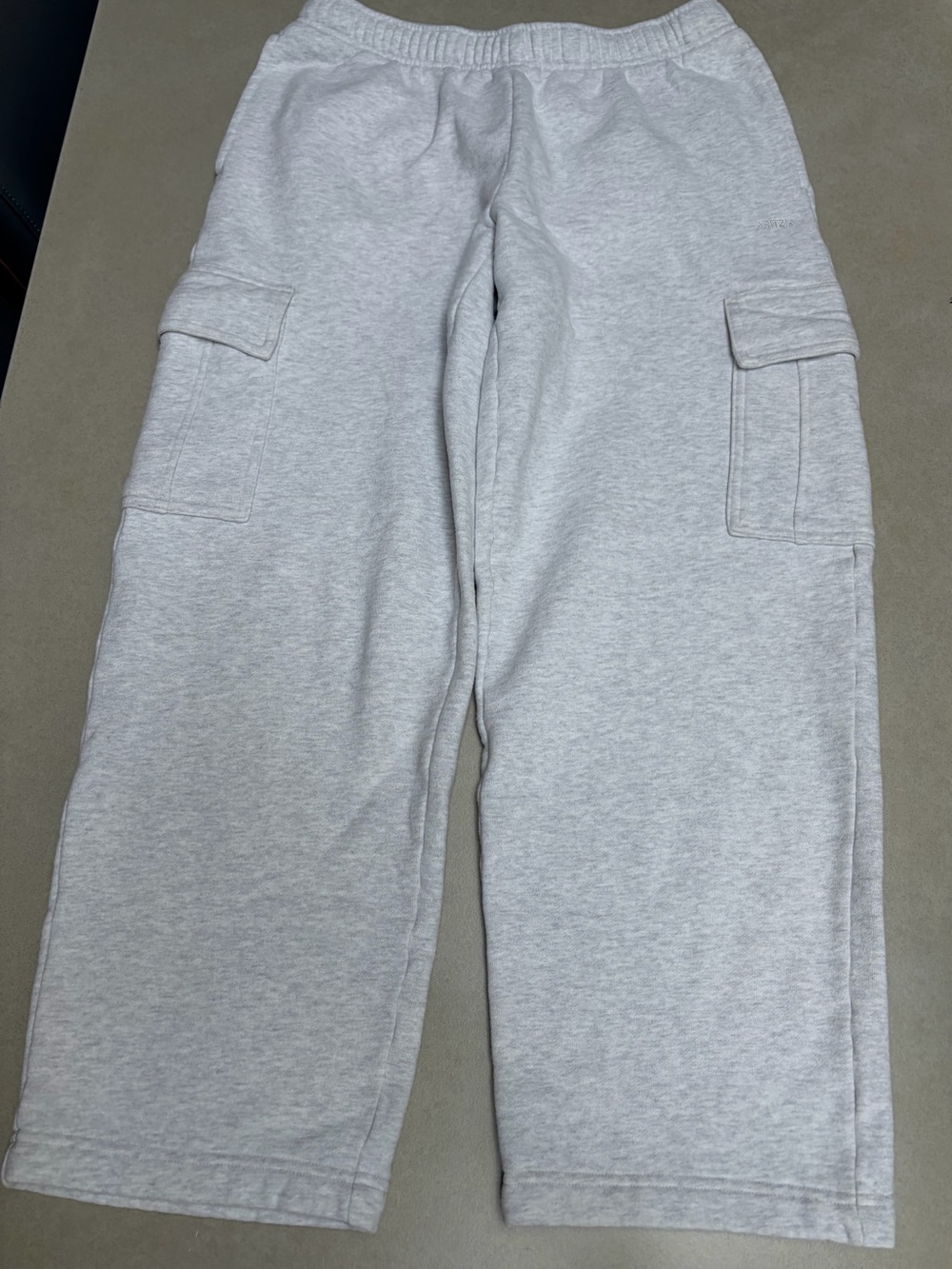 Aritzia Women's Light Gray Cargo Sweatpants